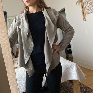 Patagonia wrap sweatshirt